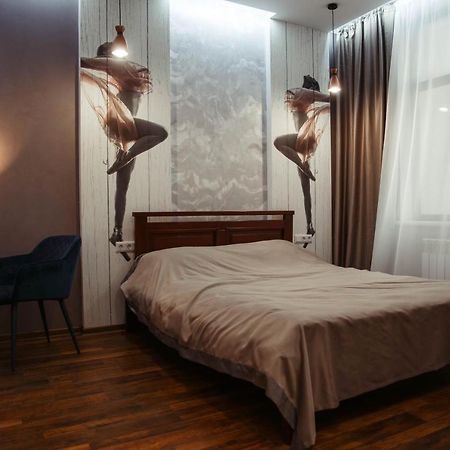 Апартаменты Центр Uman Square Apartment Umanʼ Exterior foto